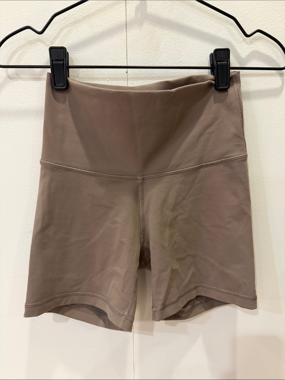 High-Waist Women’s Performance Shorts - Taupe